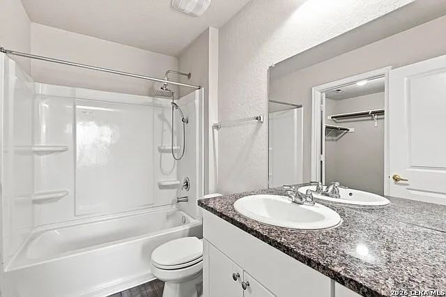 13227 Ashworth Blvd — Photo 18