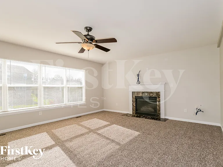 5522 Emerald Ridge Dr — Photo 3
