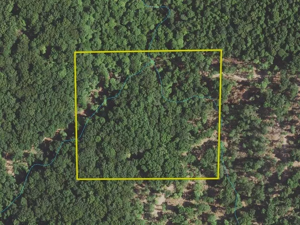 2 Strawberry Dr, Springville, IN 47462