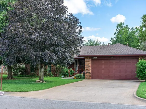 1528 Timber Creek Dr, Weatherford, OK 73096