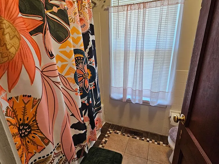 77 Ashford Ter #14 — Photo 6