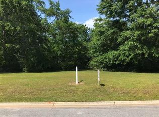 542 Tillage Dr, Cantonment, FL 32533