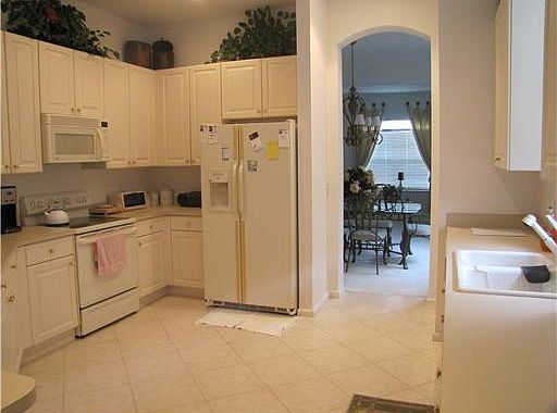 3rd image of 8768 Via Tuscany Dr