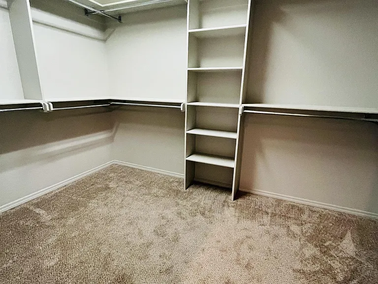 1718 Windhill Ave #1 — Photo 8