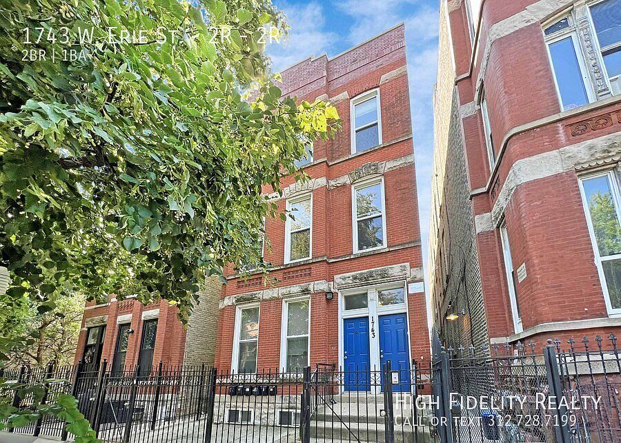 1st image of 1743 W Erie St APT 2R