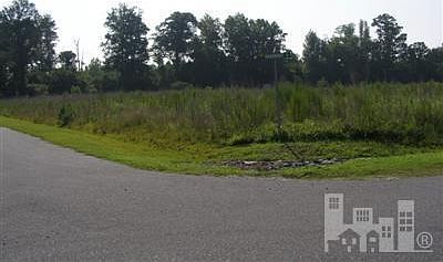 2nd image of 0 Oakmont Drive