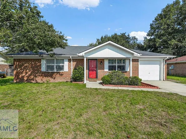 1463 Flo Zechman Dr, Hinesville, GA 31313