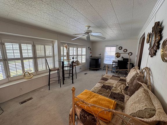 3rd image of 435 16th Ave SE Lot 535