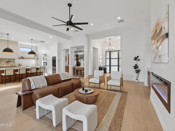 3113 N 41ST Place, Phoenix, AZ 85018