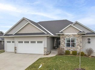 1975 Timber Wolf Dr, North Liberty, IA 52317