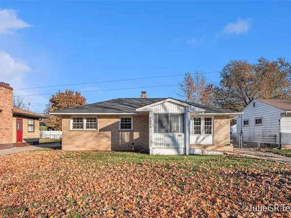 1452 Carlton Ave NE, Grand Rapids, MI 49505