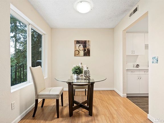 5th image of 14010 Juanita Dr NE APT C5