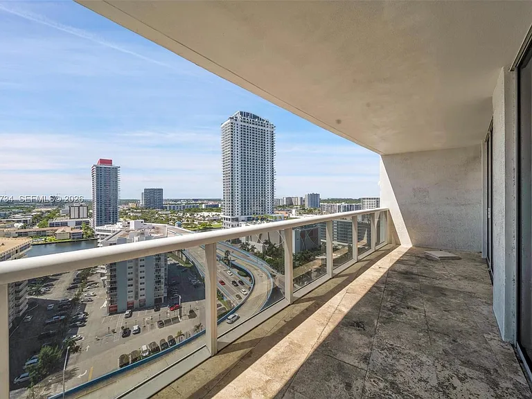 1800 S Ocean Dr #1809 — Photo 17