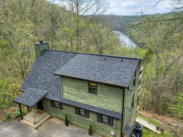 250 Noah Cir, Ellijay, GA 30540