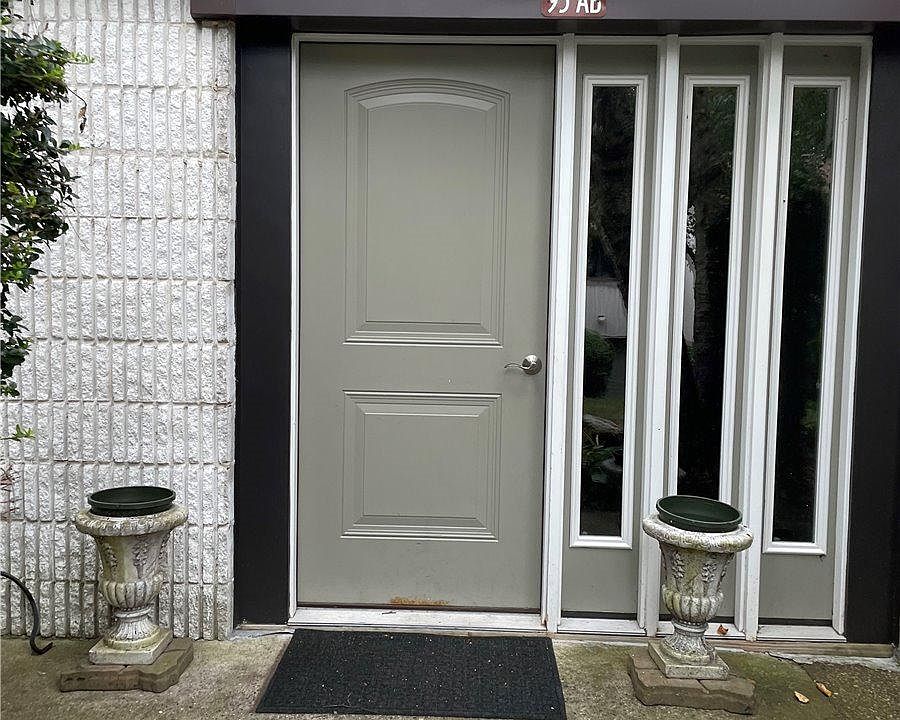 1st image of 95 Richmond Blvd Unit 3B