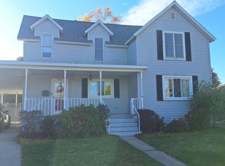 409 N Gaylord Ave, Ludington, MI 49431