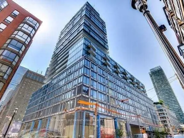 60 Colborne St Unit 804, Toronto, ON M5E 0B7
