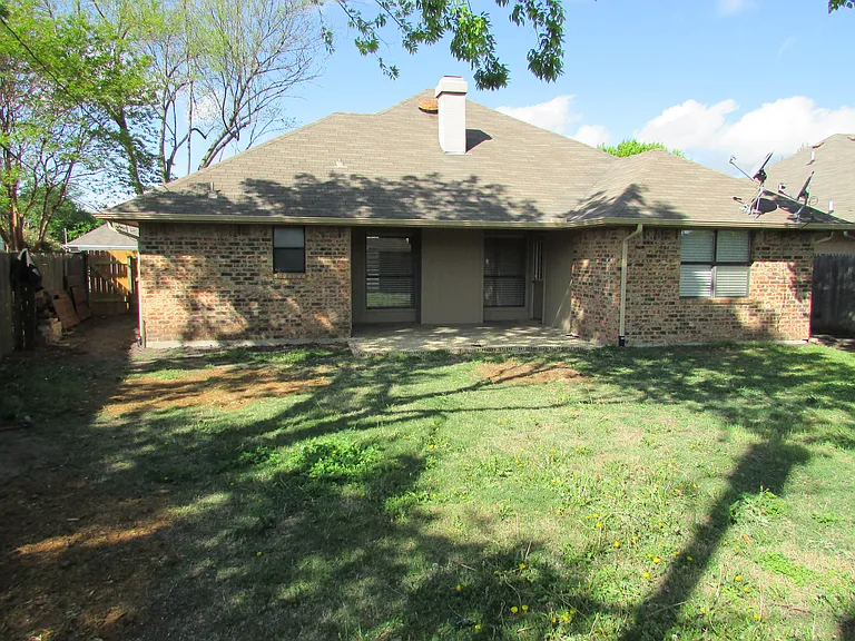 Rear View/Covered Patio