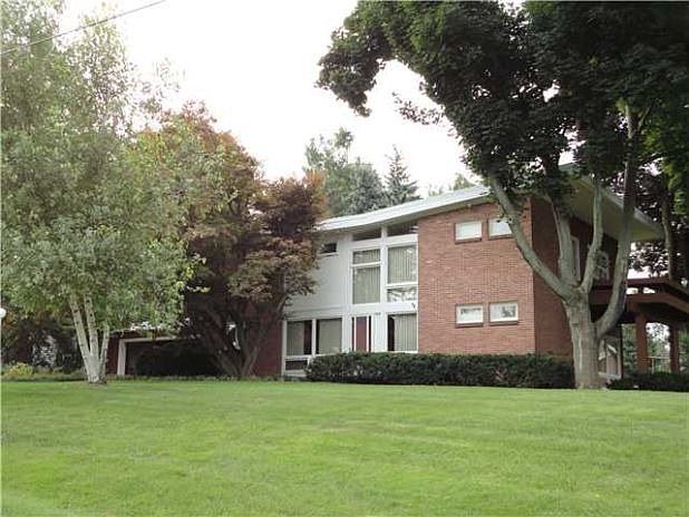 1st image of 8905 Hurlburt Ln