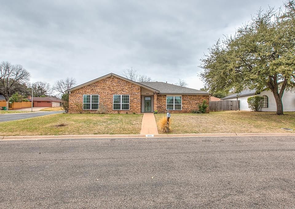 1st image of 3201 Timber Ridge Dr