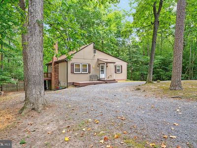 12370 Algonquin Trl, Lusby, MD, 20657