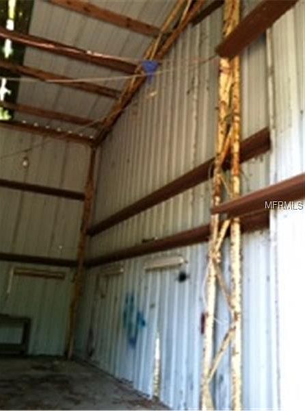2nd image of 112 SW Hydraulic Way