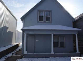 2015 Pierce St, Omaha, NE 68108