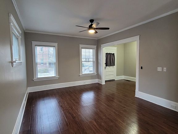 4th image of 1438 Owego Ave