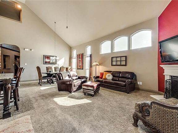2nd image of 2796 Bay Shore Ln