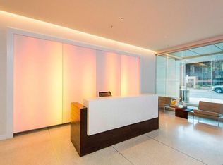 1911 Arch St #215, Philadelphia, PA 19103