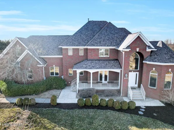 283 Hunters Pointe Pl, Simpsonville, KY 40067