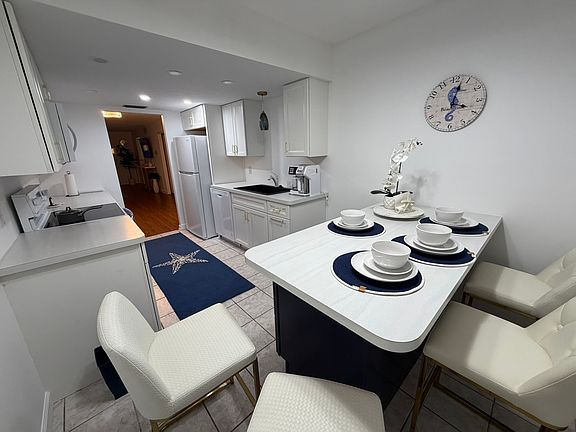 5th image of 1280 Surf Rd APT 103