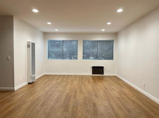 634 N Alexandria Ave #3, Los Angeles, CA 90004