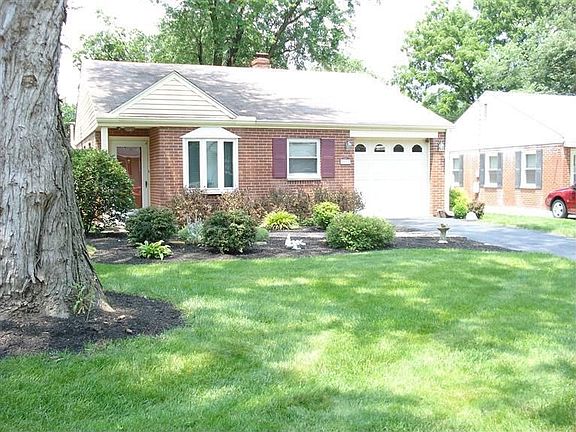 2nd image of 2517 Oakley Ave