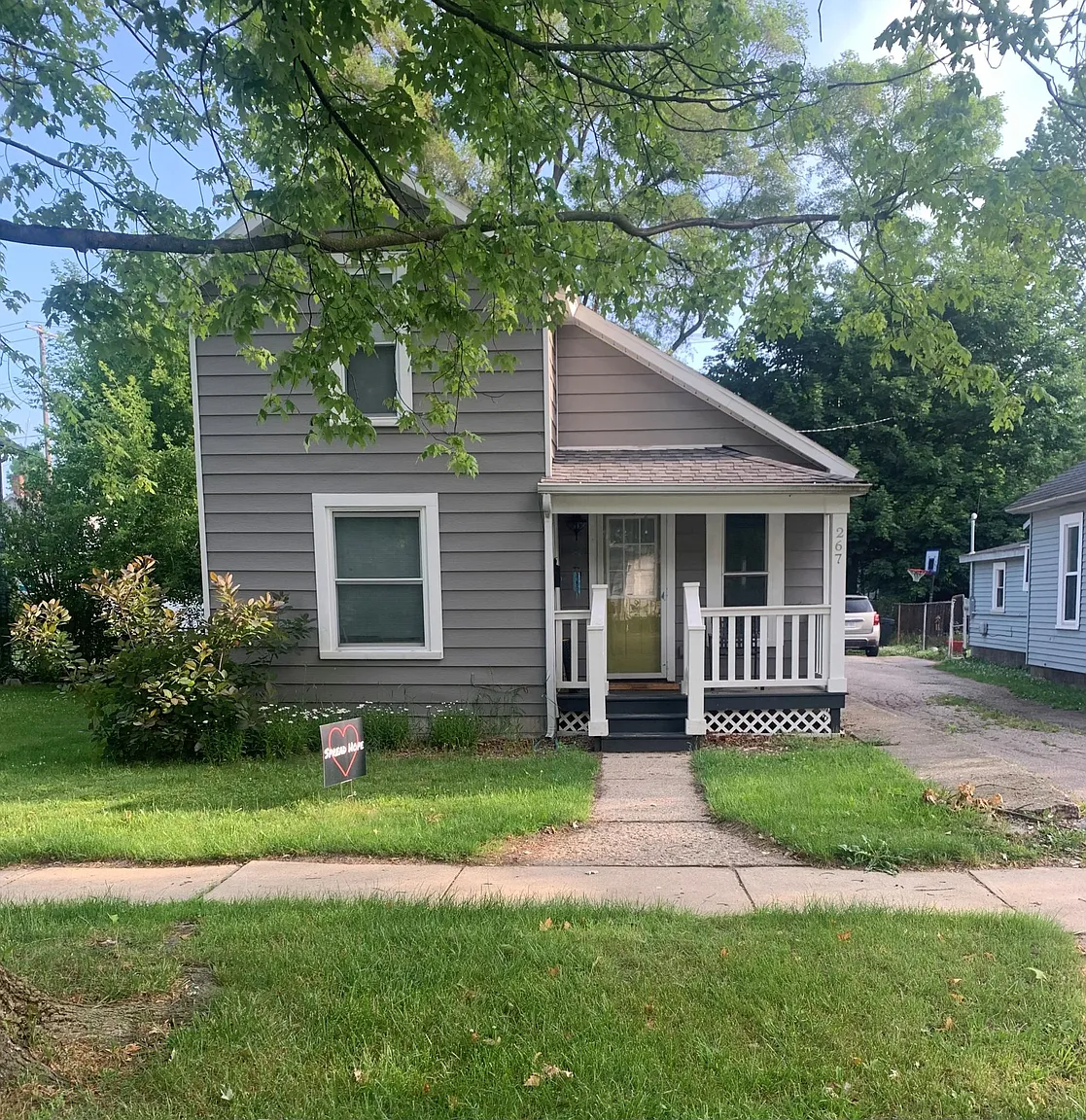 267 Hurd St photo 1
