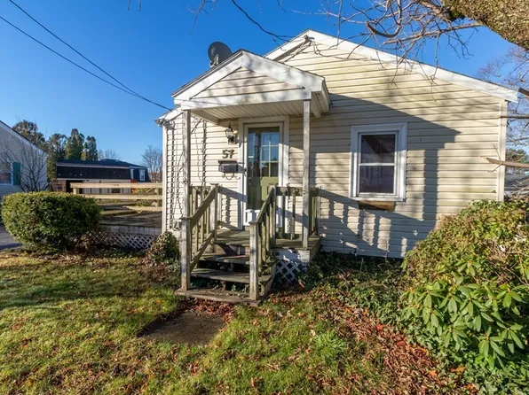 57 Lafayette St, New Bedford, MA 02745