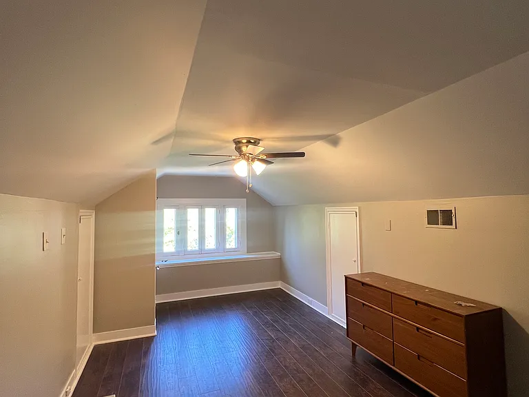 7248 Forsyth Blvd #B — Photo 13