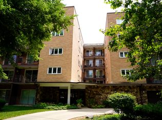 (Undisclosed Address), Evanston, IL 60201