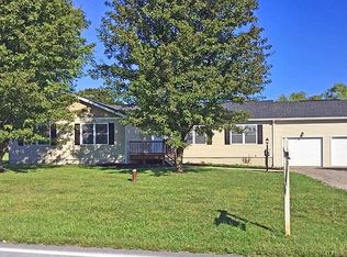 304 Black Barren Rd, Peach Bottom, PA 17563