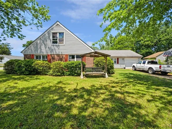 4516 Sheffield Dr, Virginia Beach, VA 23455