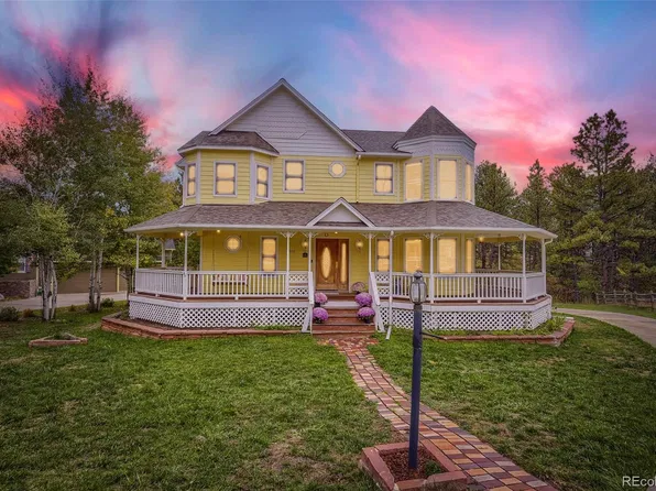 1300 Gambel Oaks Drive, Elizabeth, CO 80107