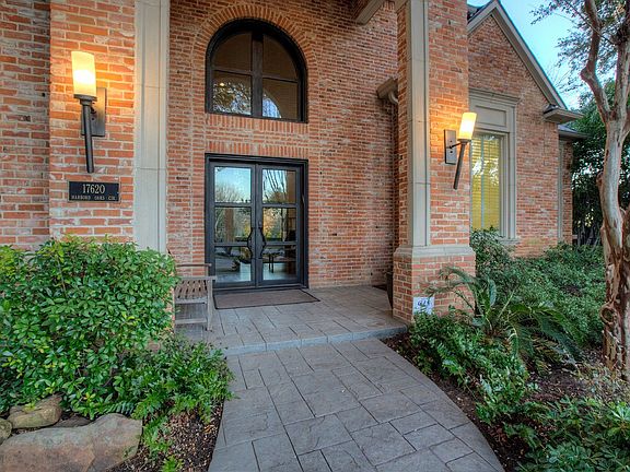 4th image of 17620 Harbord Oaks Cir