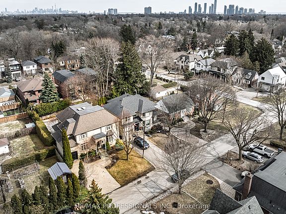 4th image of 31 Gardenvale Rd