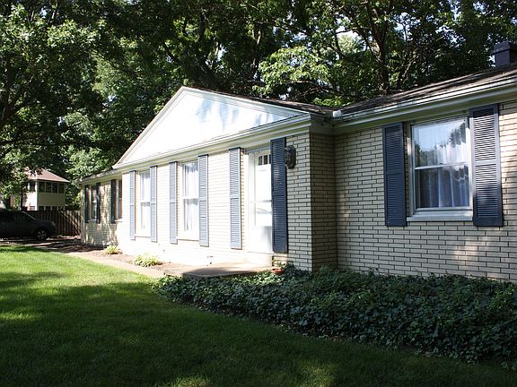 2nd image of 109 Wunderwood Dr