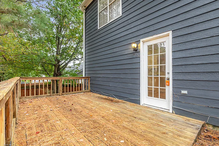 207 Antebellum Ct — Photo 15