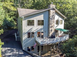 770 Fairway Dr, Basye, VA 22810