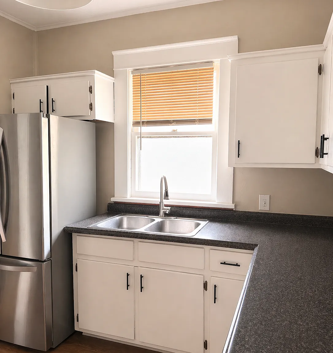 3 bed, 1454 sqft, $2,355 — Photo 4