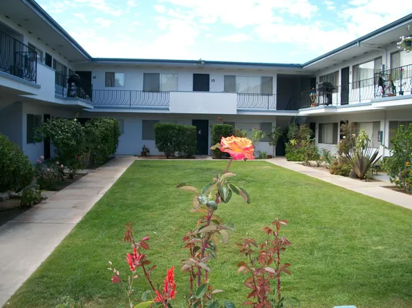 Clairemont / Brentwood, 2950 Clairemont Dr APT 13, San Diego, CA 92117