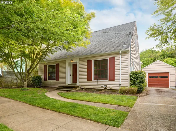 707 SE 62nd Ave, Portland, OR 97215