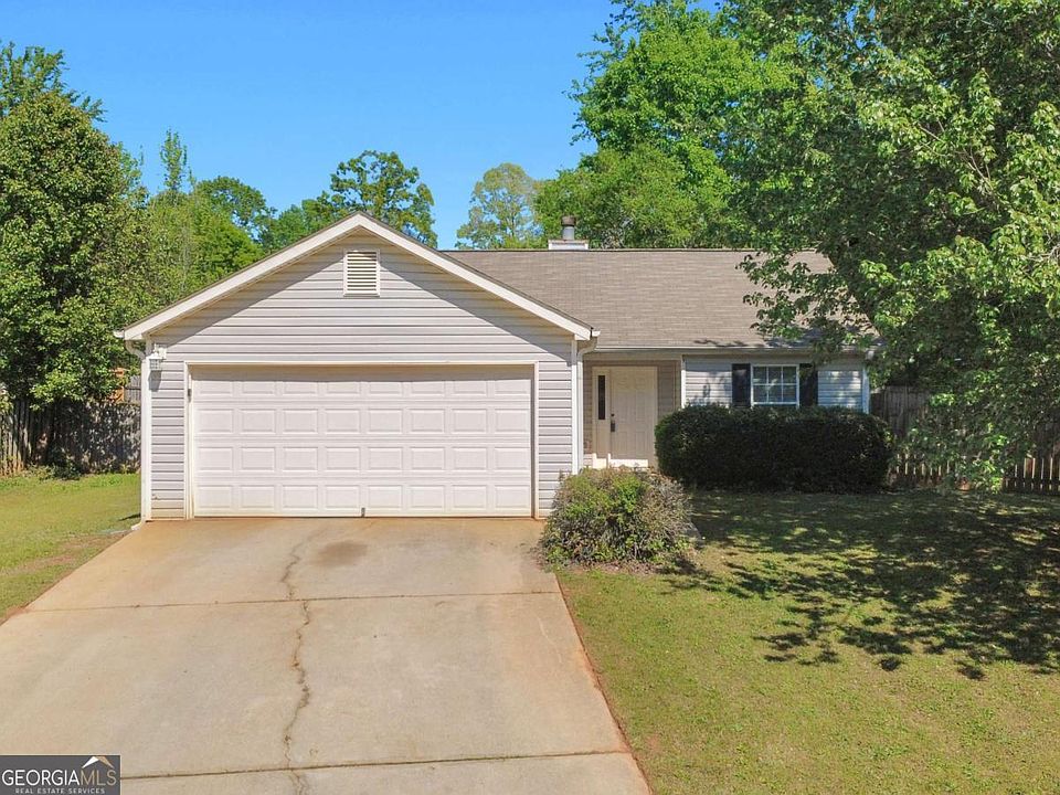 1st image of 276 Village Dr